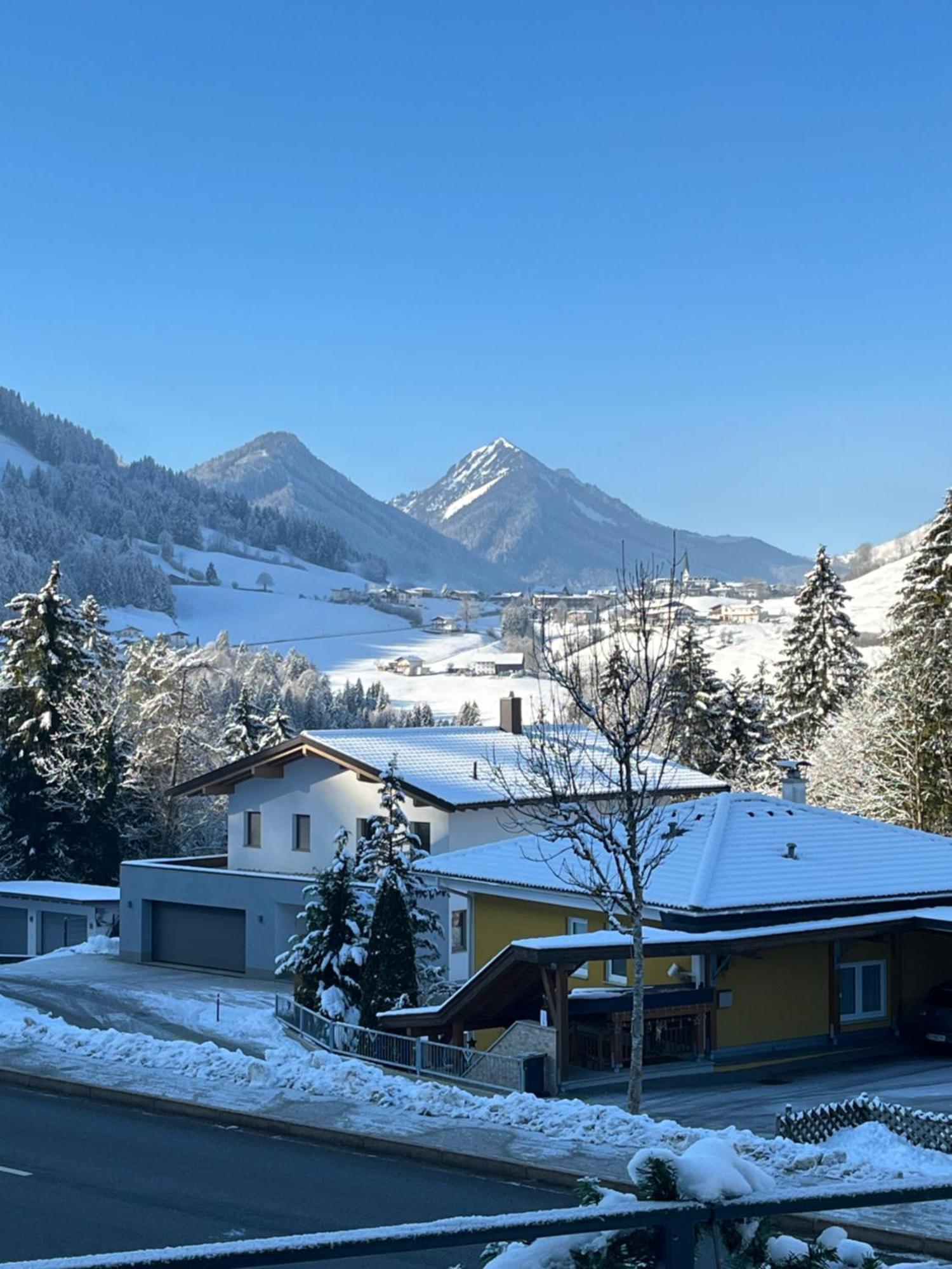 Bergzauber Mitterland Apartamento Thiersee Exterior foto